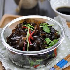 凉拌黑木耳——妈妈菜的做法步骤