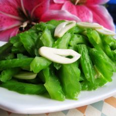 凉拌苦瓜——看奥运时的清火小菜的做法步骤