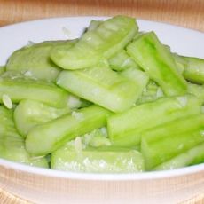 蒜炒拍黄瓜的做法步骤