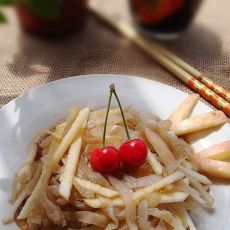 凉拌苹果海蜇丝的做法步骤