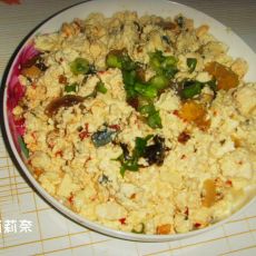 皮蛋拌豆腐的做法步骤