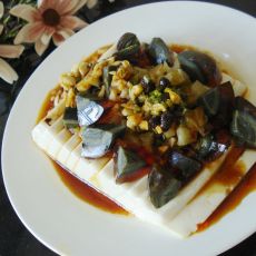 皮蛋拌豆腐的做法步骤